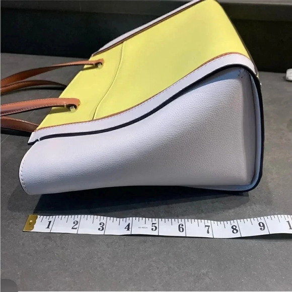 Kate Spade Large Tote Bag NWT Yellow Geraldine Retail $399 - Picture 5 of 7